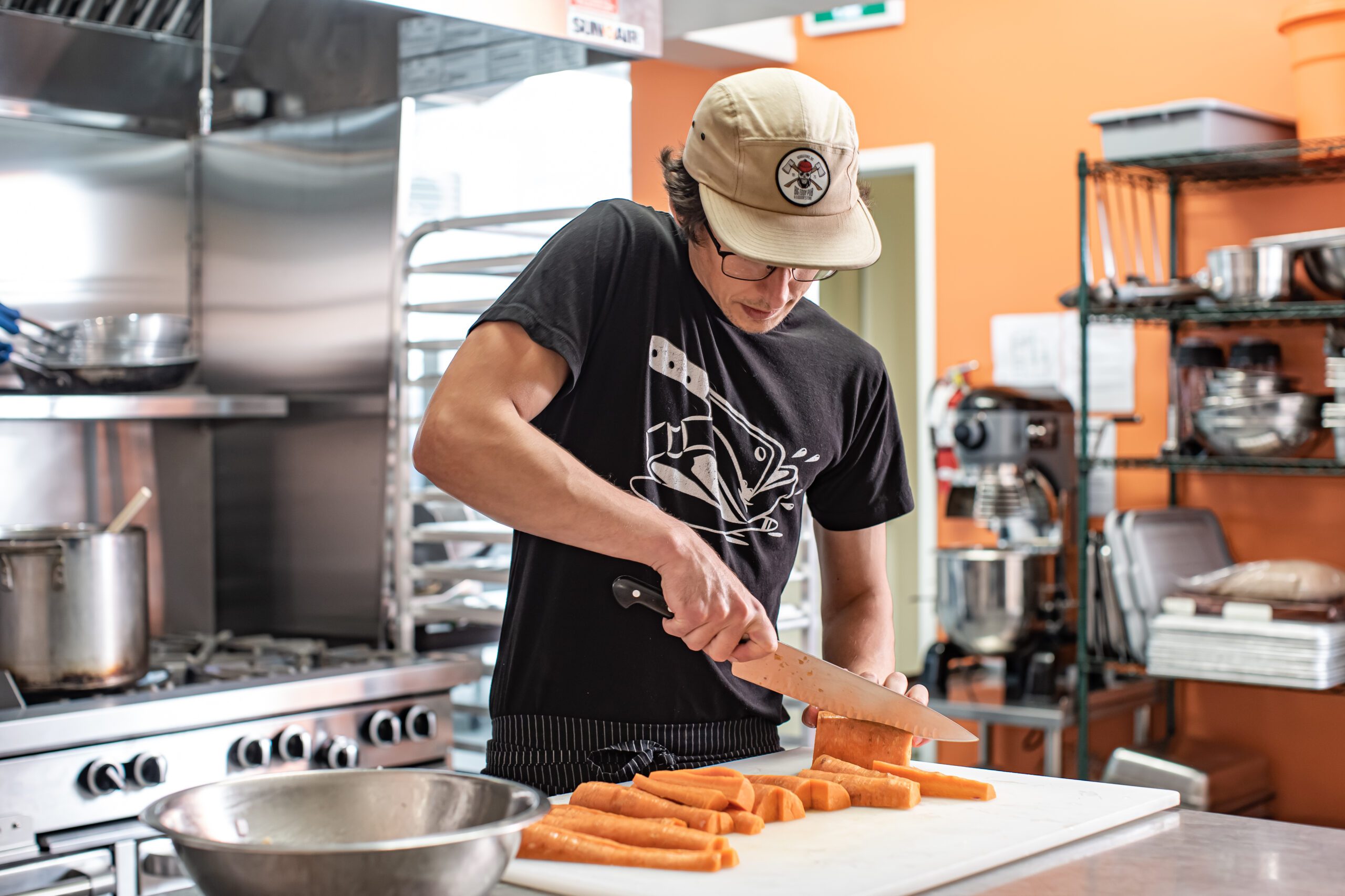 Revelstoke Commercial Kitchen Incubator Helps Food Producers Grow   CCKitchen KER08575 Scaled 